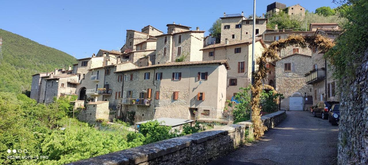 Casa Belvedere A Valle San Martino Di Spoleto Exterior foto