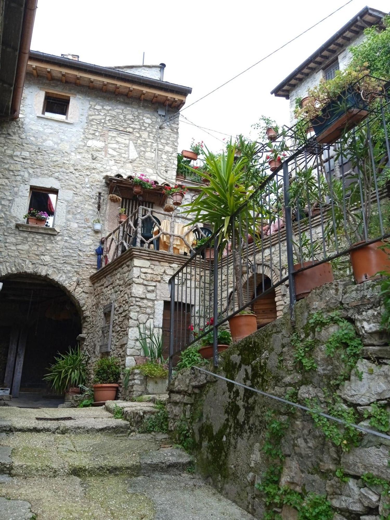 Casa Belvedere A Valle San Martino Di Spoleto Exterior foto