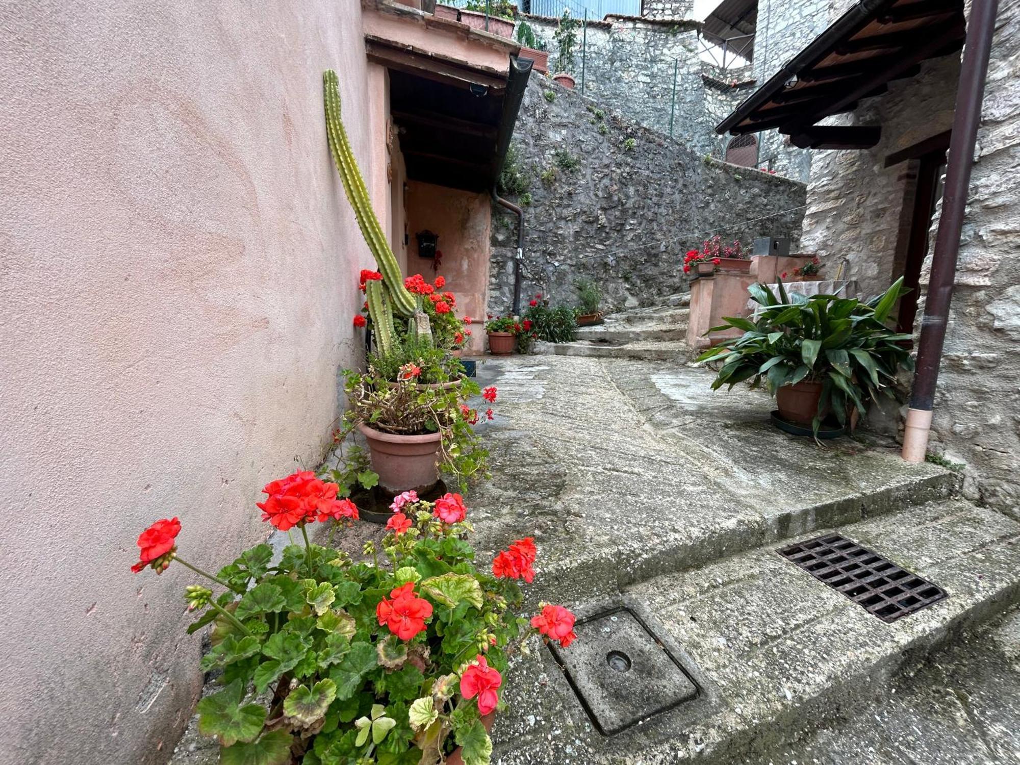 Casa Belvedere A Valle San Martino Di Spoleto Exterior foto